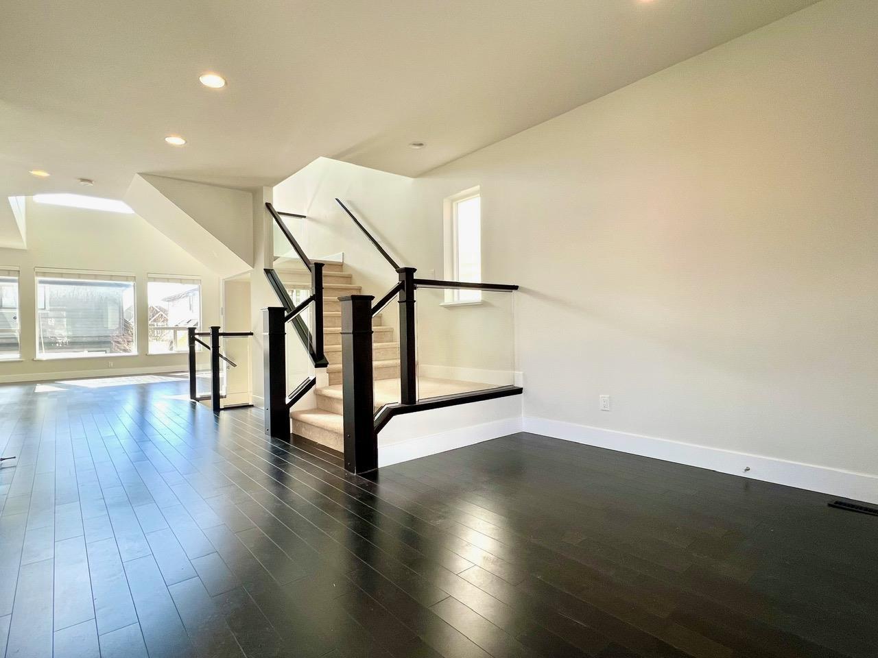 16756 17b Avenue, Surrey, British Columbia V3Z 0T3 - Photo 9 - R3103922