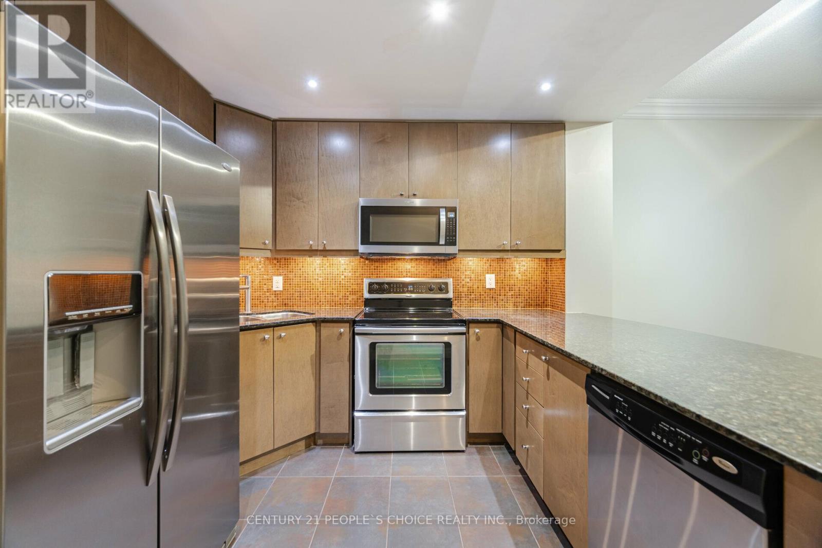 Ph 2602 - 9 George Street N, Brampton, Ontario  L6X 1R2 - Photo 8 - W12929854