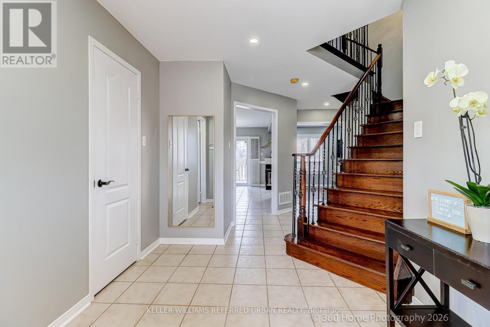 4 Woodvalley Drive, Brampton, Ontario  L7A 1Z6 - Photo 4 - W12929868