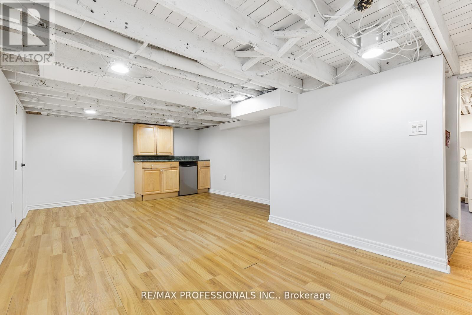 1 Gray Avenue, Toronto, Ontario  M6N 4S5 - Photo 28 - W12929874