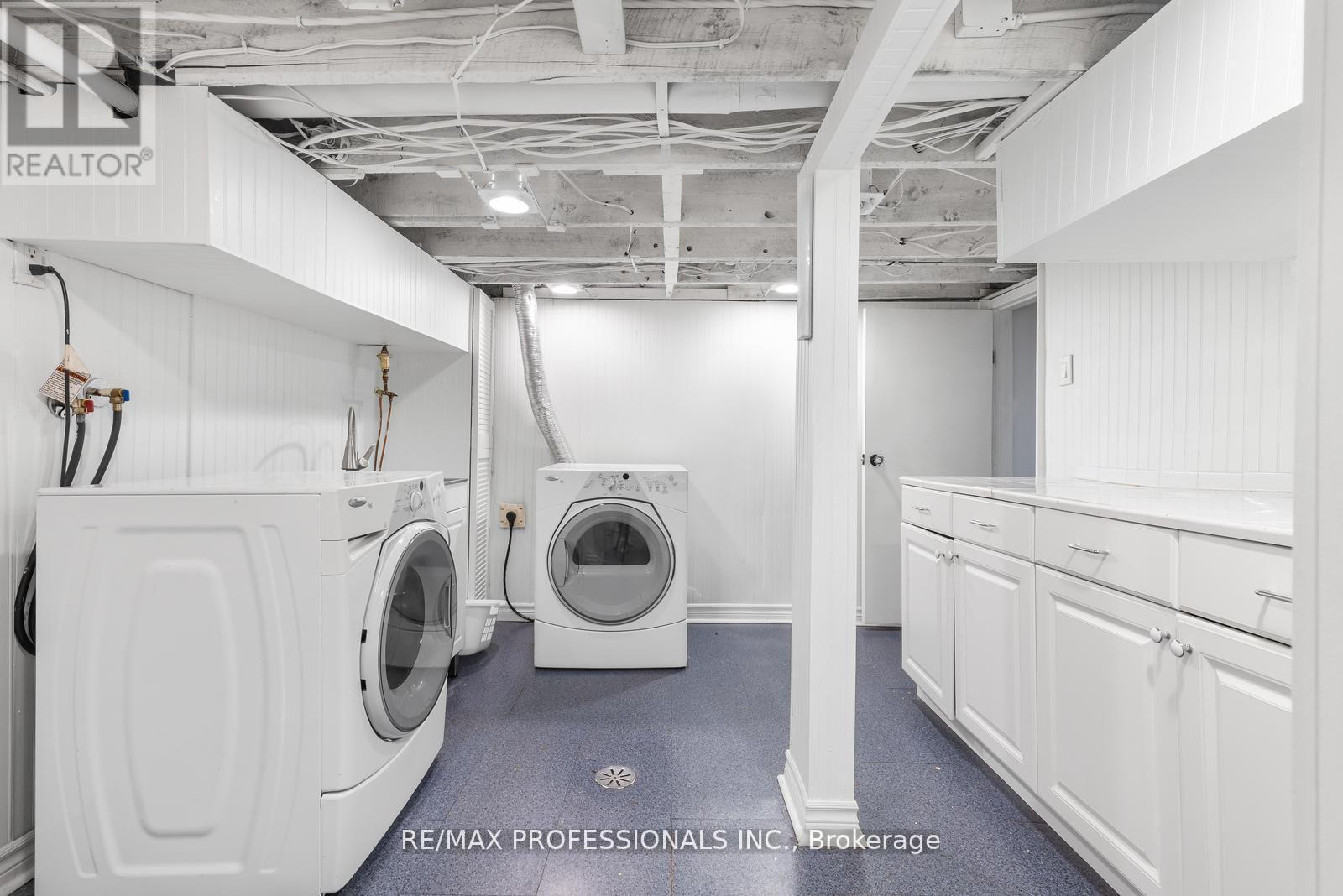 1 Gray Avenue, Toronto, Ontario  M6N 4S5 - Photo 31 - W12929874