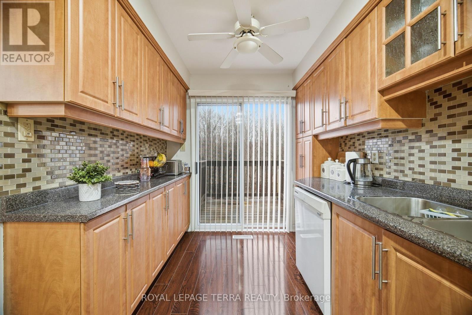 3423 Nighthawk Trail, Mississauga, Ontario  L5N 6G4 - Photo 18 - W12929904