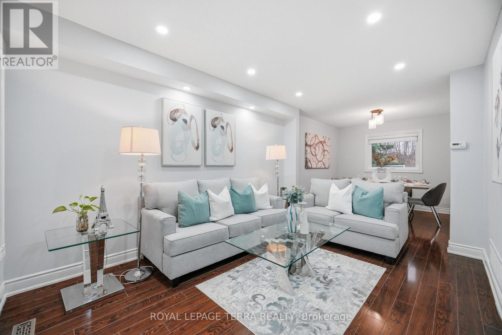 3423 Nighthawk Trail, Mississauga, Ontario  L5N 6G4 - Photo 7 - W12929904