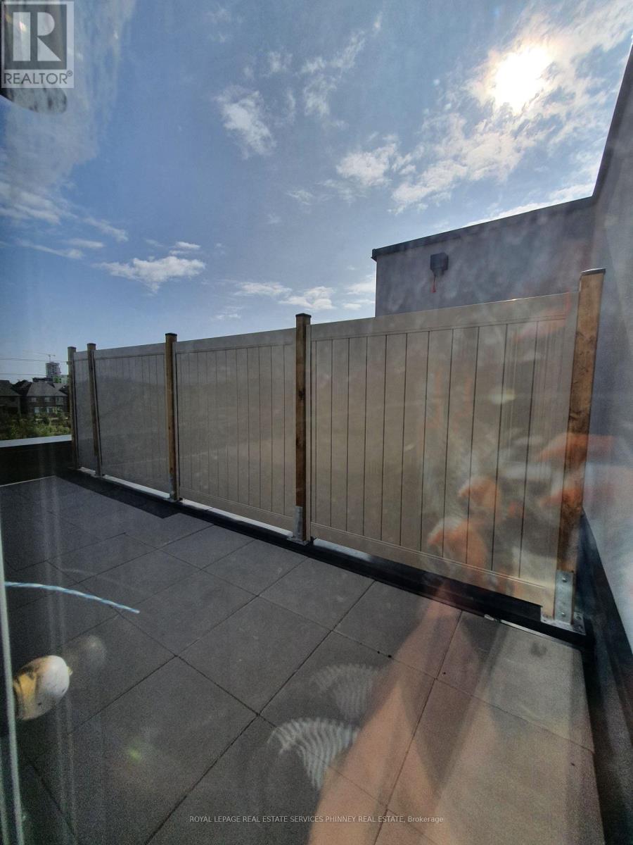 325 - 3078 Sixth Line, Oakville, Ontario  L6M 4J9 - Photo 16 - W12929912