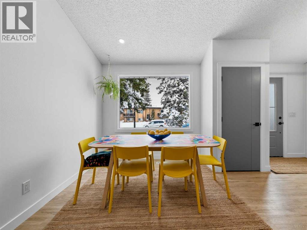 7723 Hunterview Drive Nw, Calgary, Alberta  T2K 5C9 - Photo 11 - A2296844