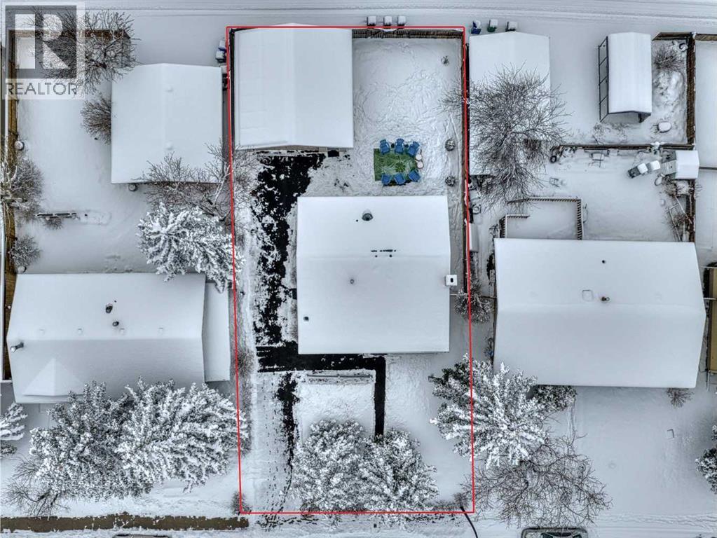 7723 Hunterview Drive Nw, Calgary, Alberta  T2K 5C9 - Photo 29 - A2296844