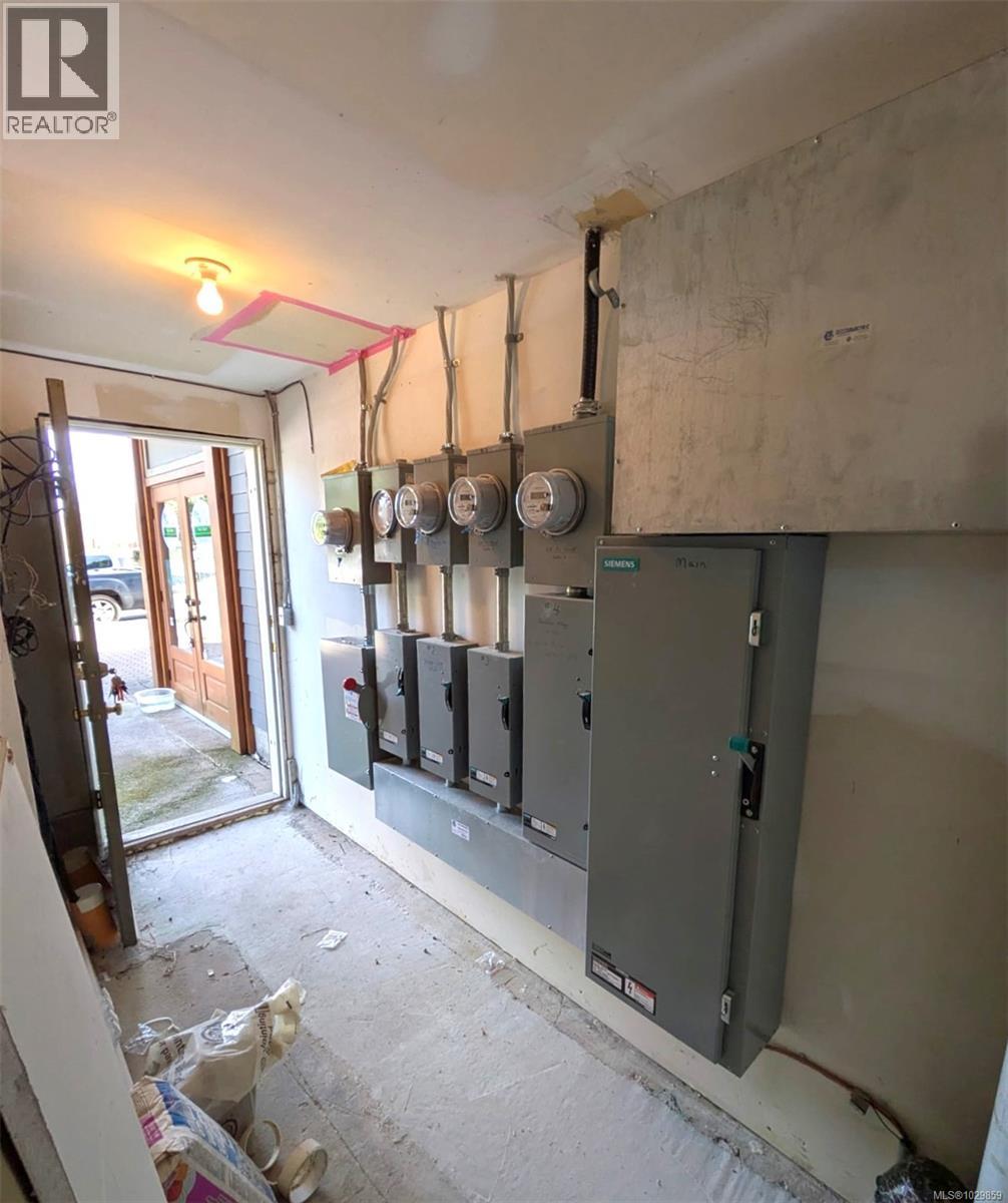 674 Memorial Ave, Qualicum Beach, British Columbia  V9K 1S8 - Photo 36 - 1029859