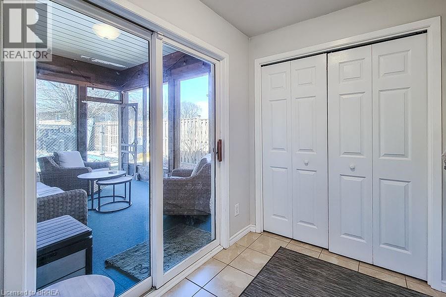 25 Buckingham Street, Brantford, Ontario  N3R 3A9 - Photo 20 - 40815439