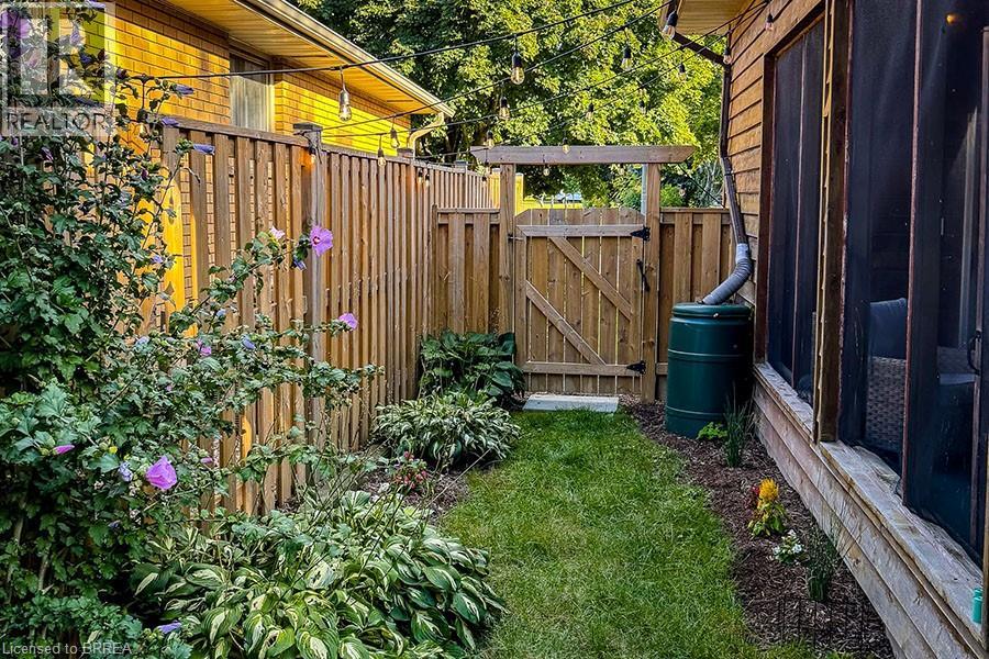 25 Buckingham Street, Brantford, Ontario  N3R 3A9 - Photo 29 - 40815439