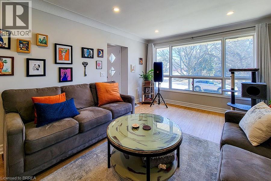 25 Buckingham Street, Brantford, Ontario  N3R 3A9 - Photo 6 - 40815439