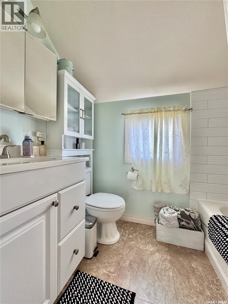 312 Vincent Avenue W, Churchbridge, Saskatchewan  S0A 0M0 - Photo 29 - SK031455