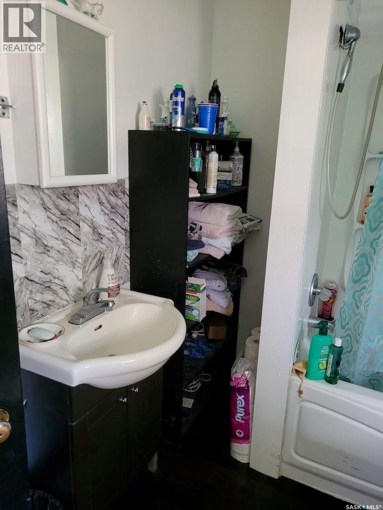 237 2nd Street Nw, Wadena, Saskatchewan  S0A 4J0 - Photo 10 - SK031434