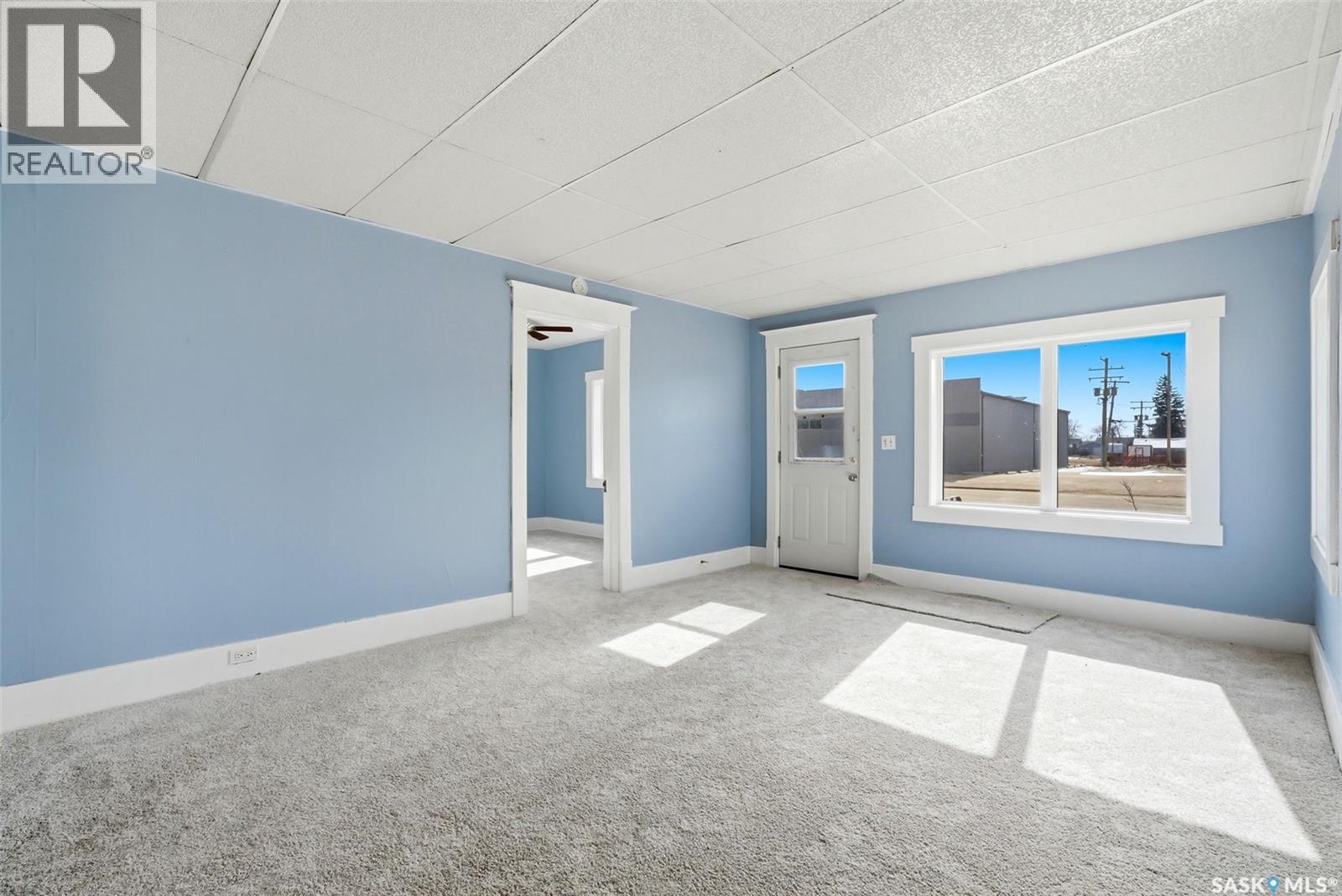 304 Main Street, Avonlea, Saskatchewan  S0H 0C0 - Photo 6 - SK031406