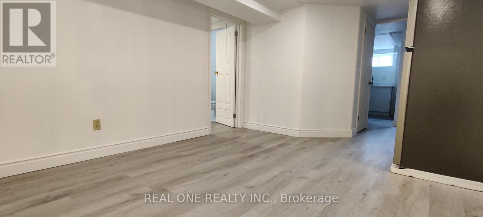 Basement - 9 Lisburn Crescent, Toronto (Don Valley Village), Ontario  M2J 2Z4 - Photo 9 - C12833544