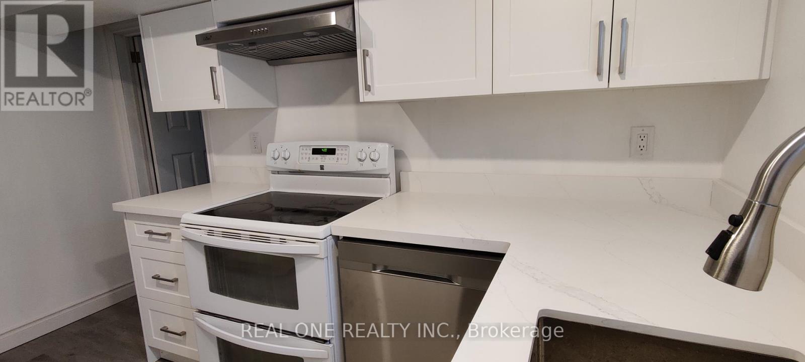 Basement - 9 Lisburn Crescent, Toronto (Don Valley Village), Ontario  M2J 2Z4 - Photo 11 - C12833544