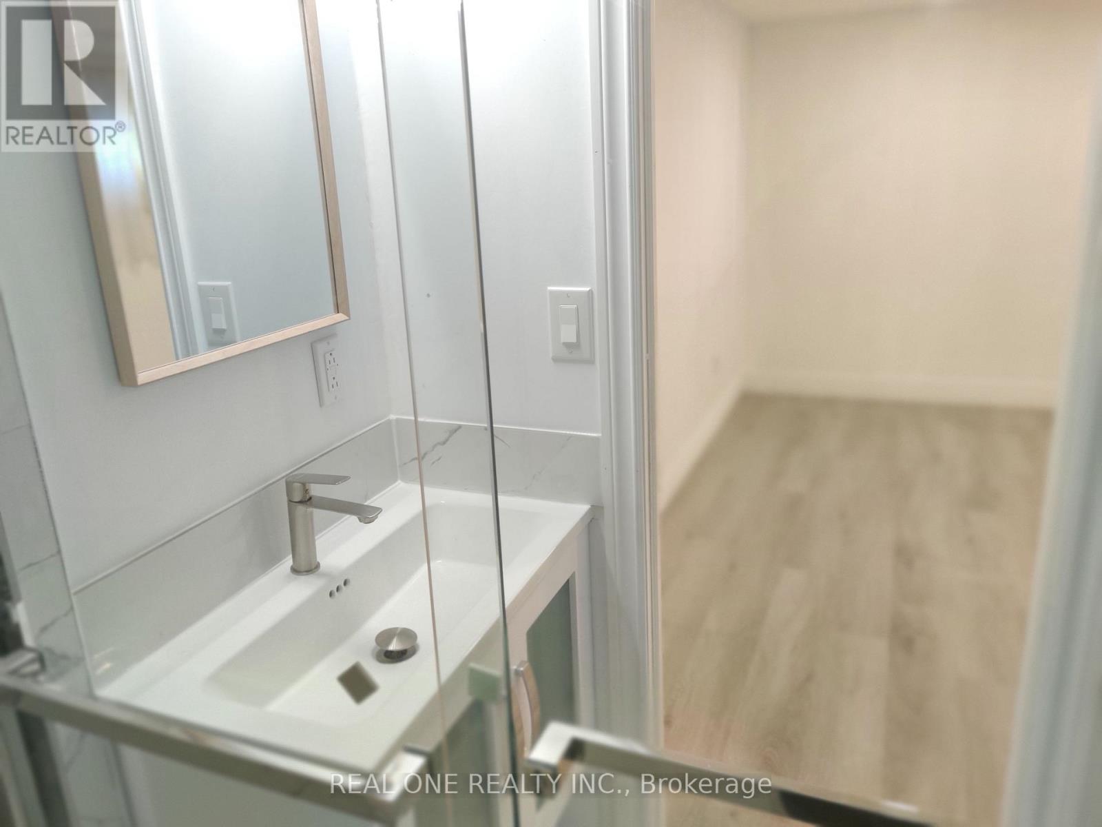 Basement - 9 Lisburn Crescent, Toronto (Don Valley Village), Ontario  M2J 2Z4 - Photo 15 - C12833544