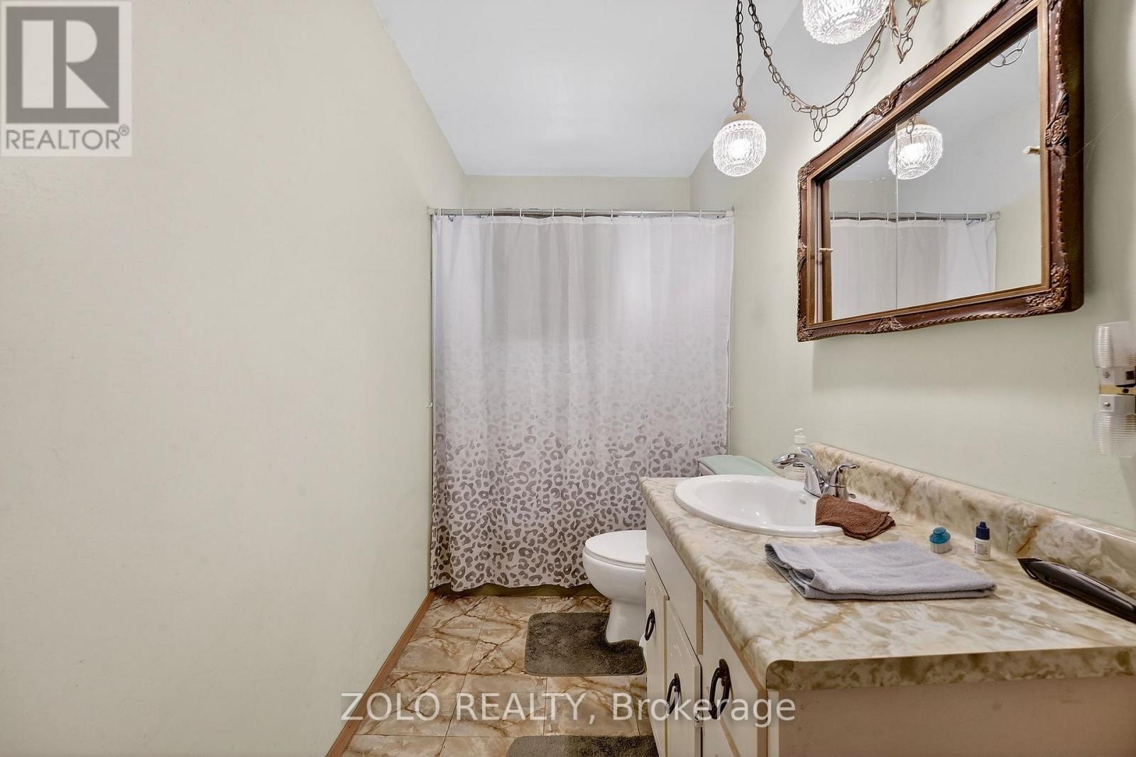 6133 Strohan Street, Niagara Falls, Ontario  L2J 3J3 - Photo 16 - X12929932