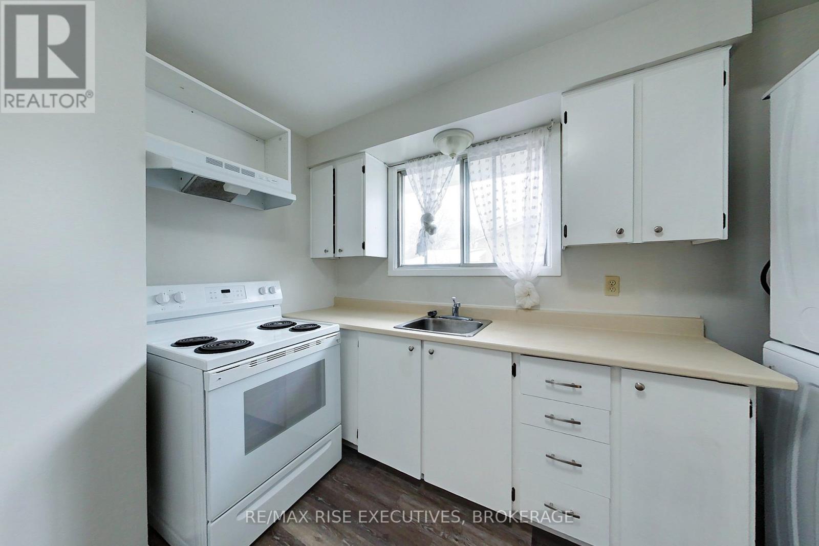 744 Selkirk Road, Kingston, Ontario  K7P 1A5 - Photo 7 - X12927580