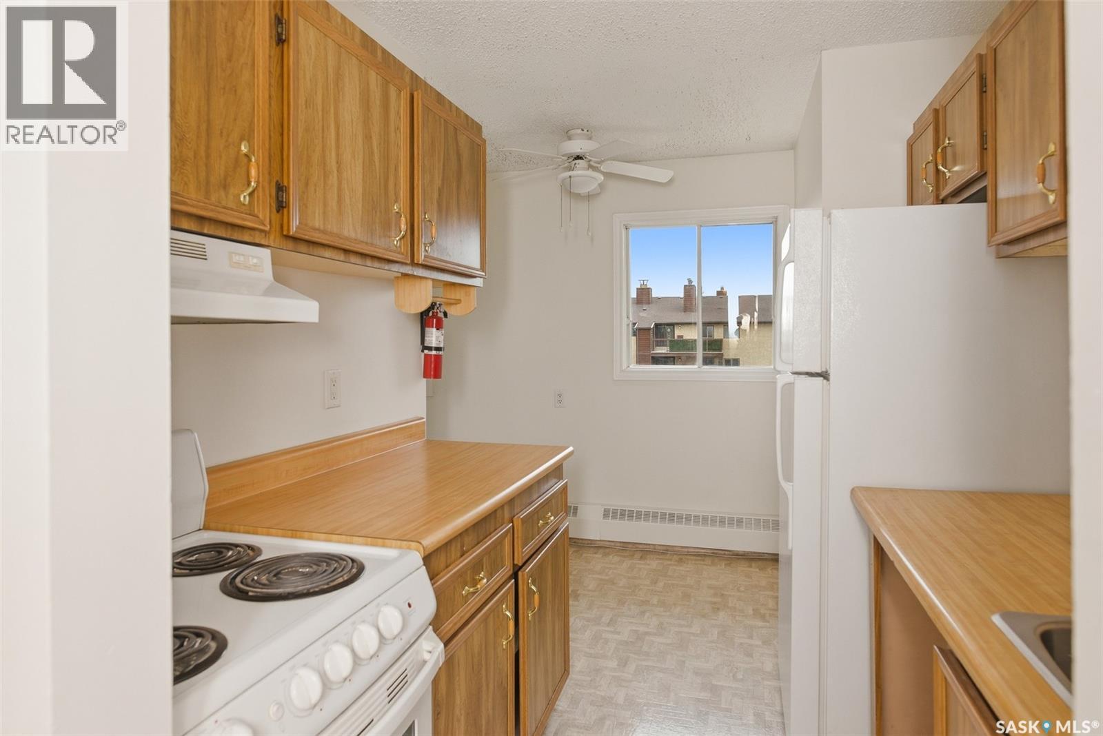 301 35 Alport Crescent, Regina, Saskatchewan  S4R 7X2 - Photo 7 - SK031002