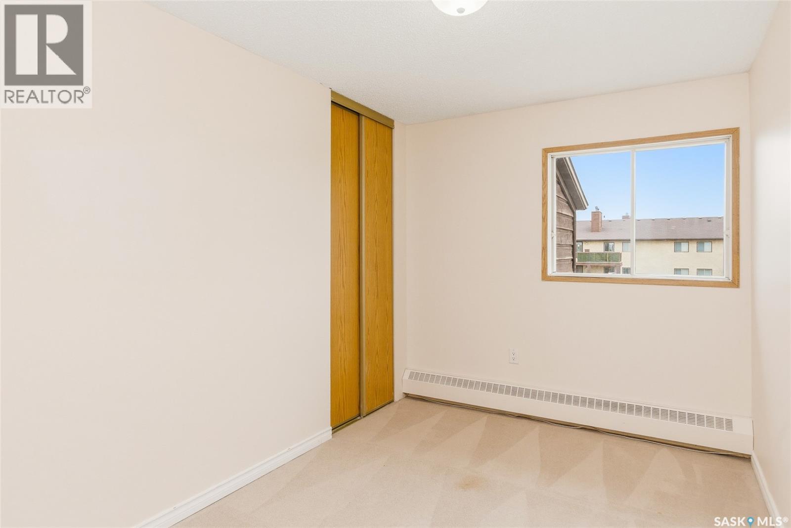 301 35 Alport Crescent, Regina, Saskatchewan  S4R 7X2 - Photo 9 - SK031002