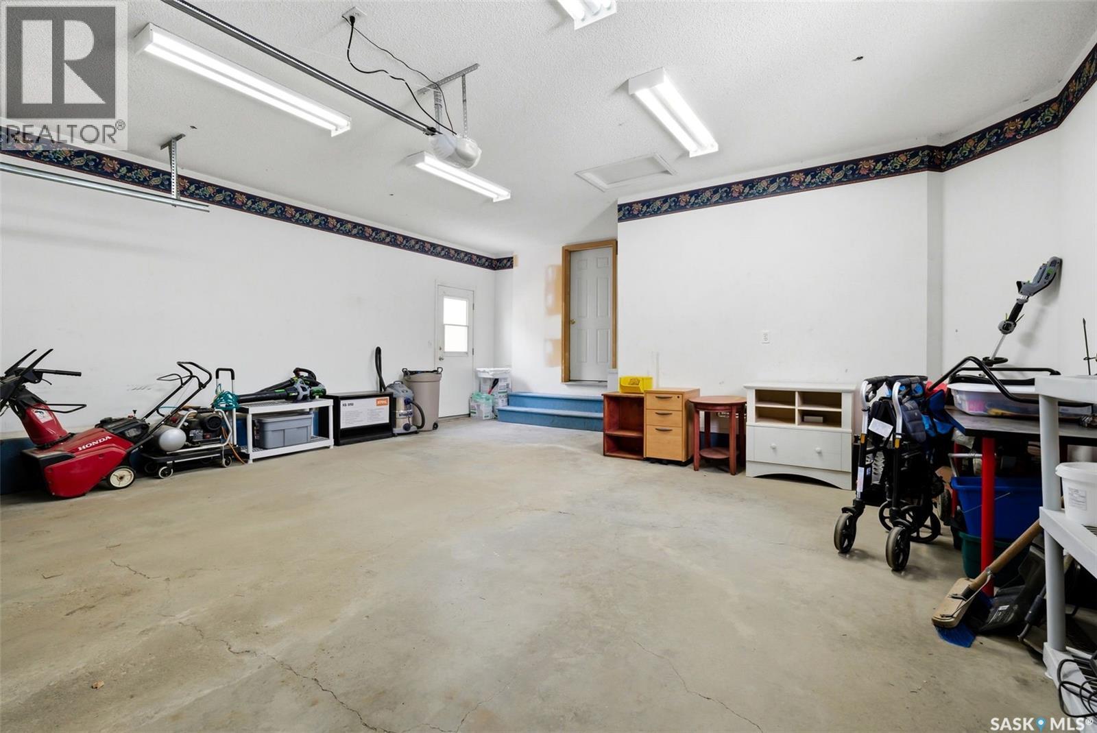 3808 Arbor Grove Drive, Regina, Saskatchewan  S4V 2S6 - Photo 40 - SK031425