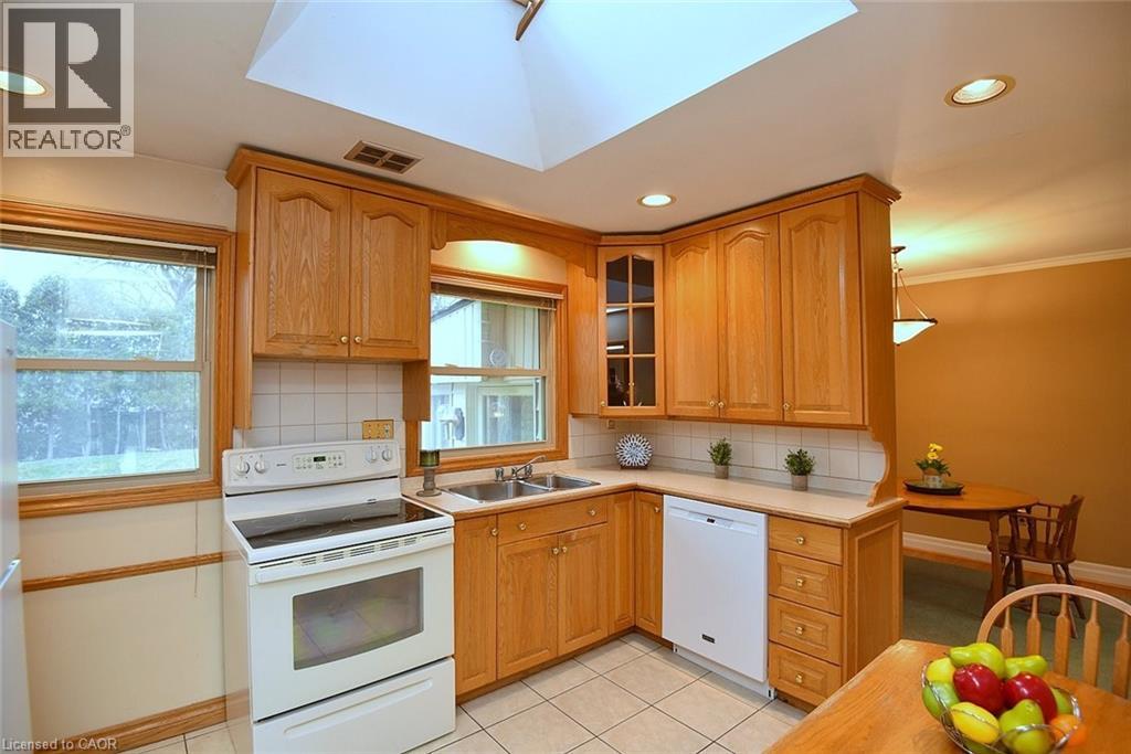 5 Mayfair Avenue, Dundas, Ontario  L9H 3K5 - Photo 14 - 40814762