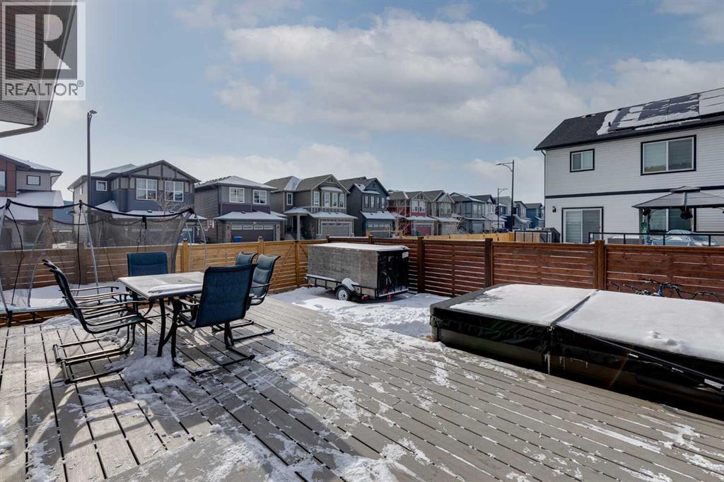 1260 Chinook Gate Bay SW, Airdrie, Alberta  T4B 5J2 - Photo 37 - A2286771