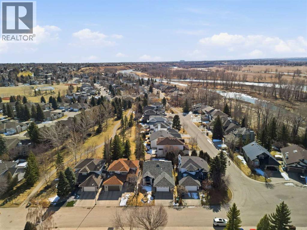 213 Douglasbank Mews SE, Calgary, Alberta  T2Z 2K2 - Photo 2 - A2293689