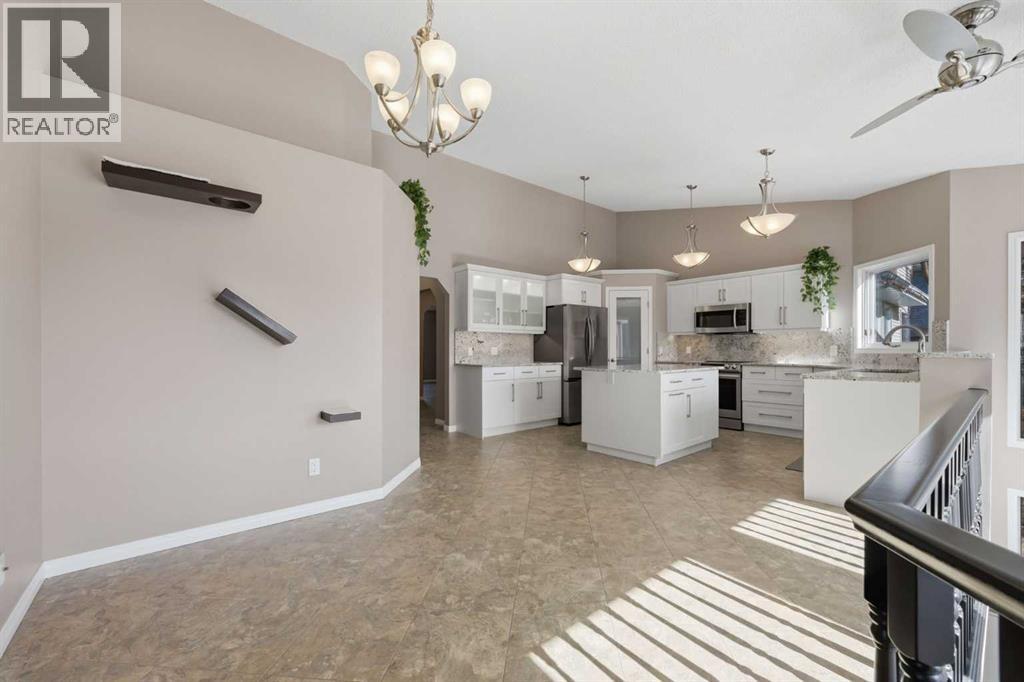 213 Douglasbank Mews SE, Calgary, Alberta  T2Z 2K2 - Photo 18 - A2293689