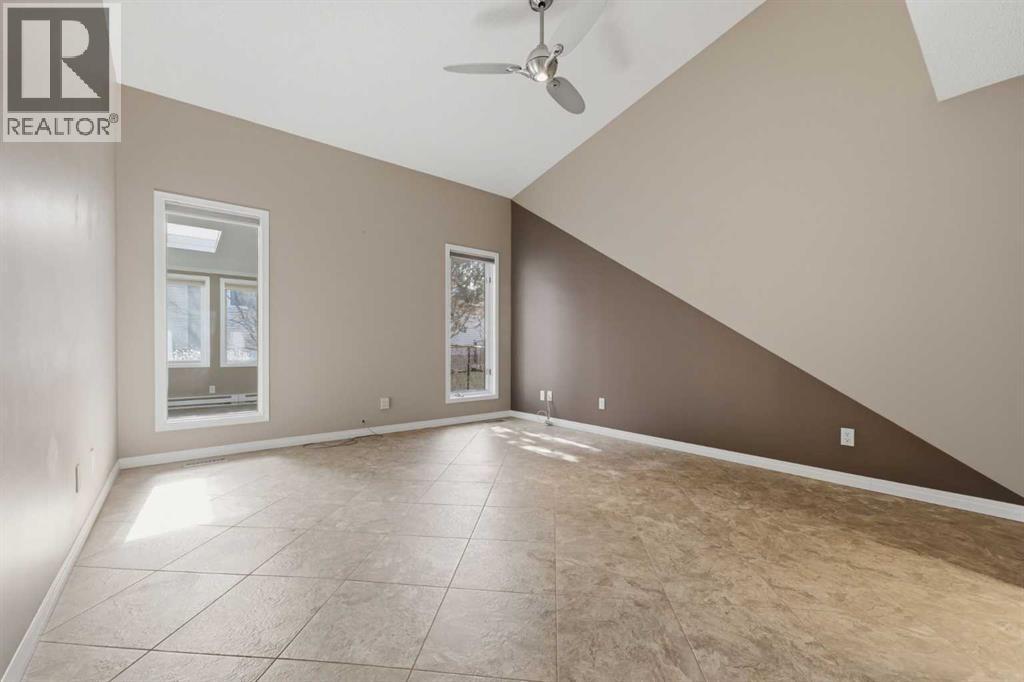 213 Douglasbank Mews SE, Calgary, Alberta  T2Z 2K2 - Photo 26 - A2293689