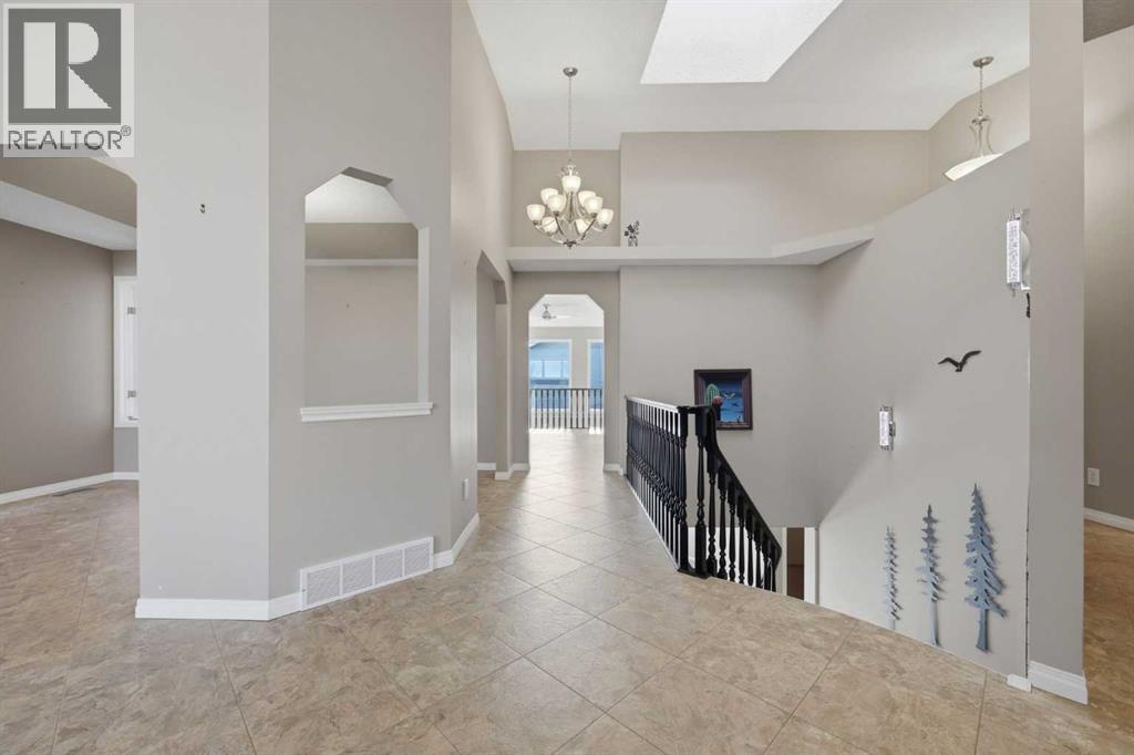 213 Douglasbank Mews SE, Calgary, Alberta  T2Z 2K2 - Photo 9 - A2293689