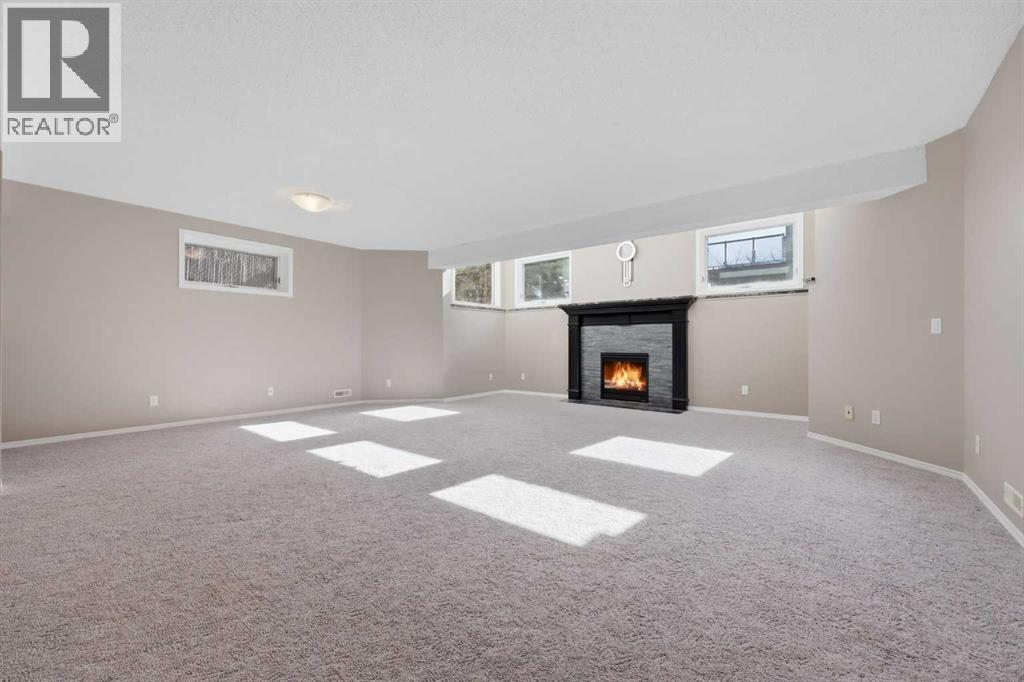 213 Douglasbank Mews SE, Calgary, Alberta  T2Z 2K2 - Photo 36 - A2293689