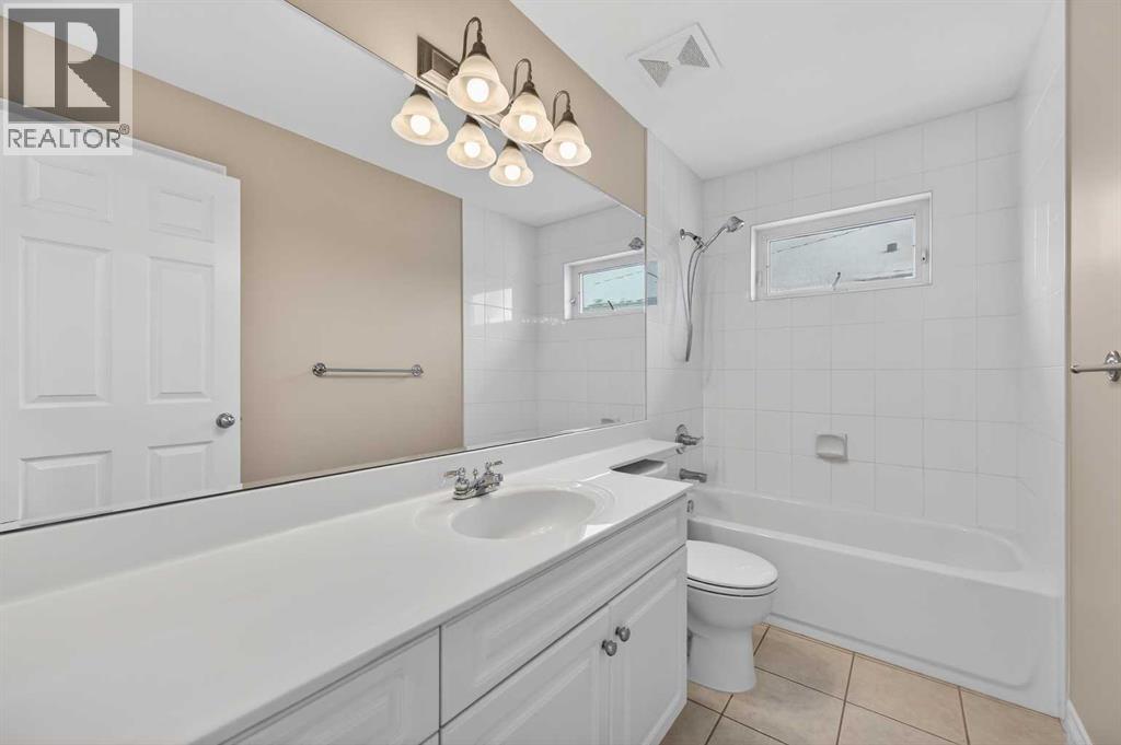 3 Hampstead Hill Nw, Calgary, Alberta  T3A 6E5 - Photo 27 - A2294709