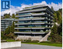 <div class="price">$1,625,000</div> 401 768 Arthur Erickson Place, West Vancouver<br><div style="margin-bottom:8px;"><small>Royal Pacific Lions Gate Realty Ltd.</small></div><div class='bed_bath'>2 Bed | 2 Bath</div>