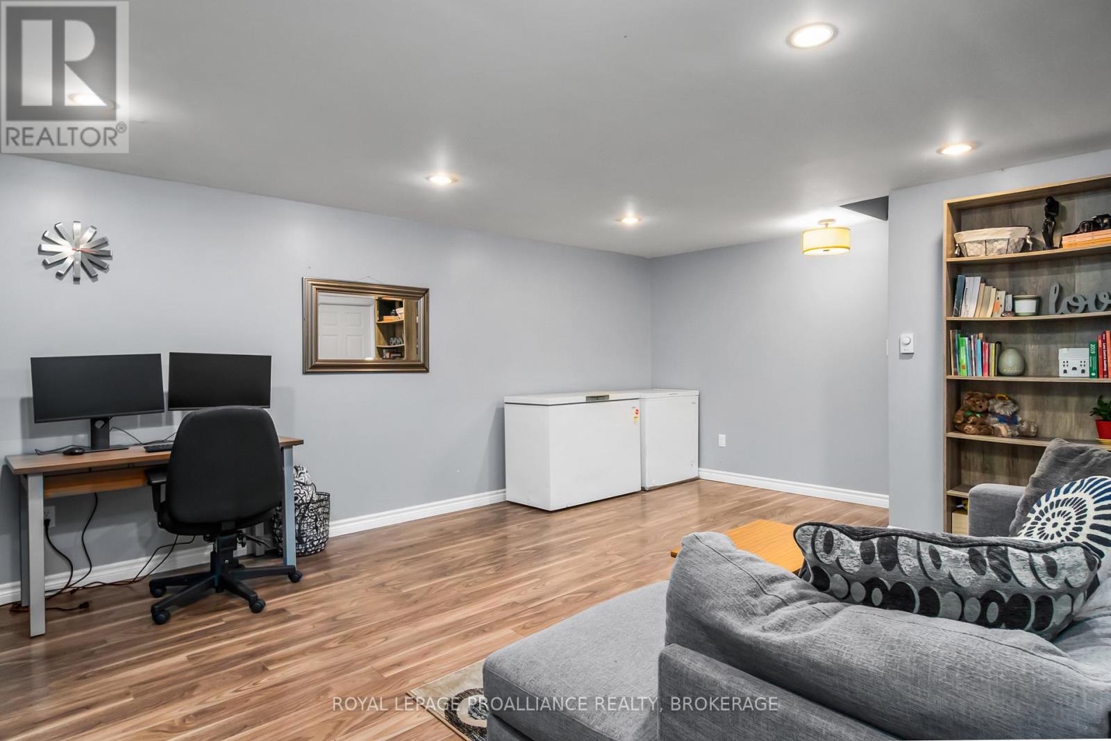 16 Rosemund Crescent, Kingston, Ontario K7M 6Z3 - Photo 28 - X12930164