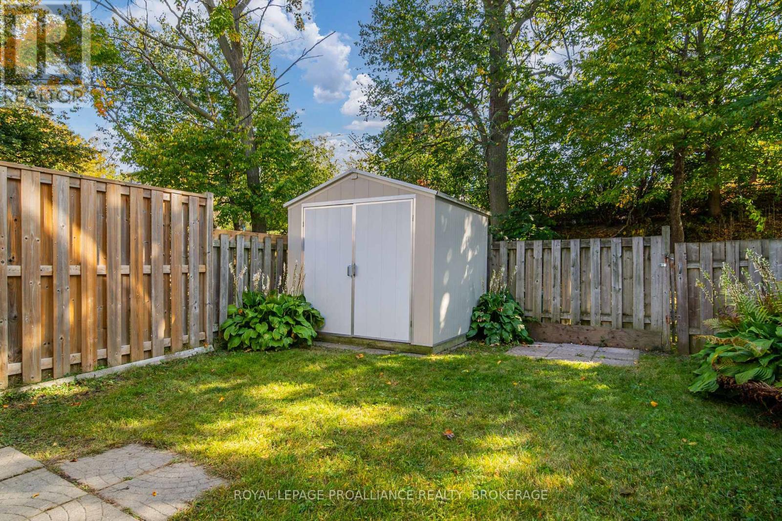 16 Rosemund Crescent, Kingston, Ontario K7M 6Z3 - Photo 36 - X12930164