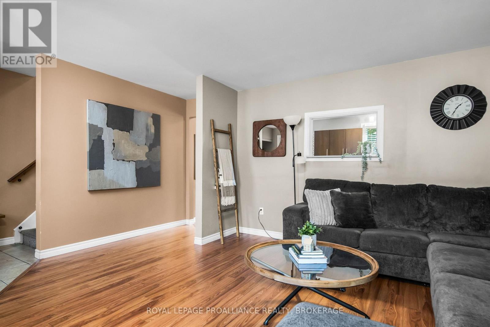 16 Rosemund Crescent, Kingston, Ontario K7M 6Z3 - Photo 9 - X12930164