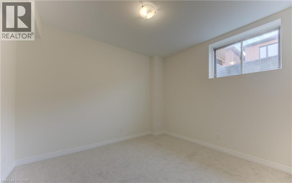 39 Guernsey Drive, Kitchener, Ontario  N2R 0T7 - Photo 34 - 40814689