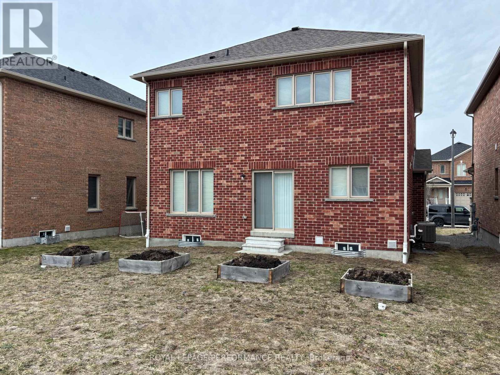 7 Jardine Street, Brock (Beaverton), Ontario  L0K 1A0 - Photo 4 - N12929994