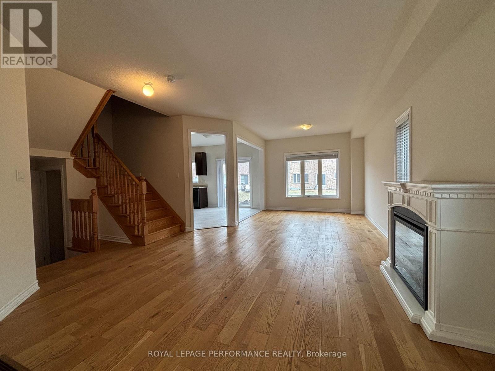 7 Jardine Street, Brock (Beaverton), Ontario  L0K 1A0 - Photo 5 - N12929994