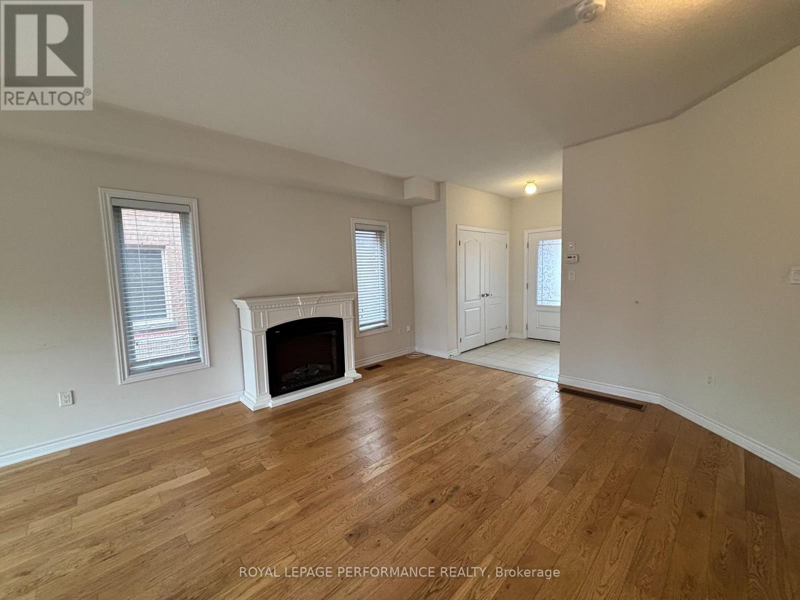 7 Jardine Street, Brock (Beaverton), Ontario  L0K 1A0 - Photo 8 - N12929994