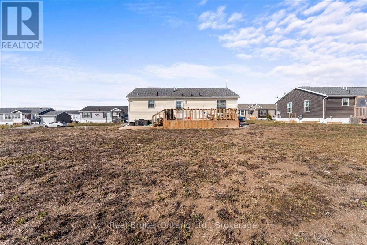 10 Bent Willow Court, Haldimand, Ontario  N0A 1L0 - Photo 25 - X12930140