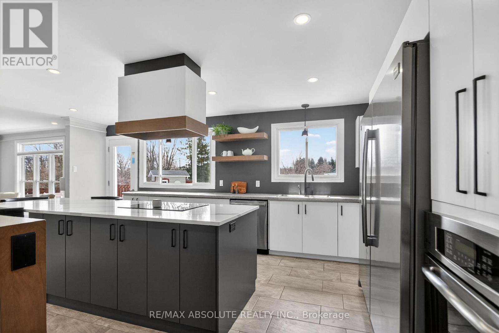 782 Notre Dame Street, Russell, Ontario  K0A 1W1 - Photo 14 - X12930000