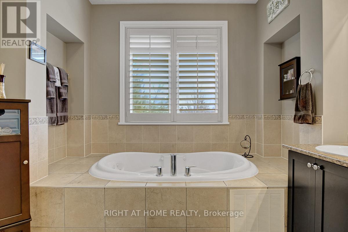 701 Everlasting Crescent, Ottawa, Ontario  K4A 0K2 - Photo 26 - X12930050