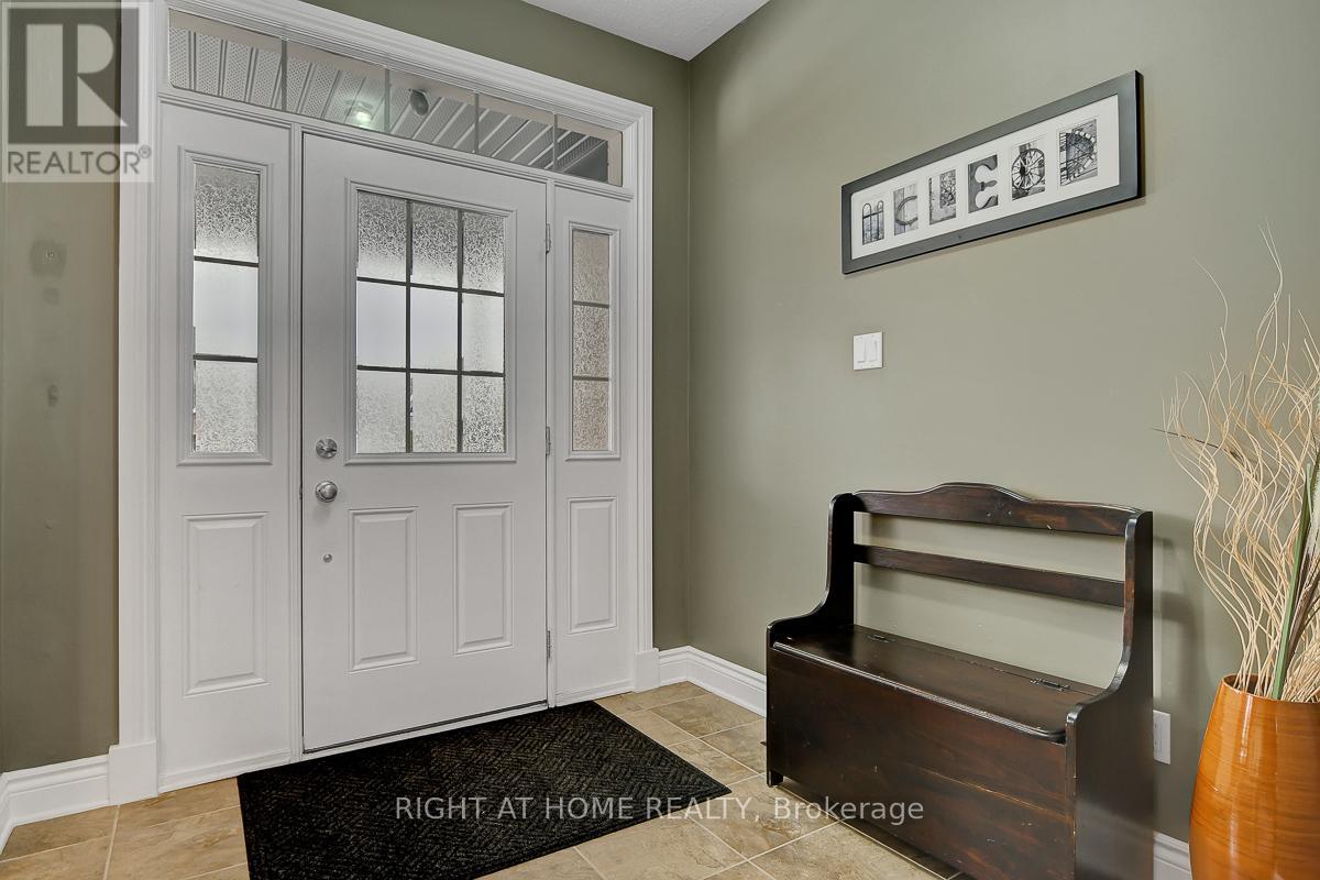 701 Everlasting Crescent, Ottawa, Ontario  K4A 0K2 - Photo 3 - X12930050