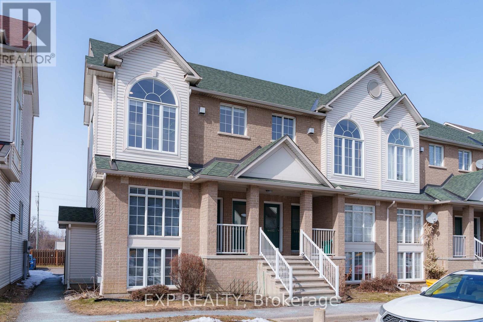 4481 Harper Avenue, Ottawa, Ontario  K1J 1C9 - Photo 1 - X12930210