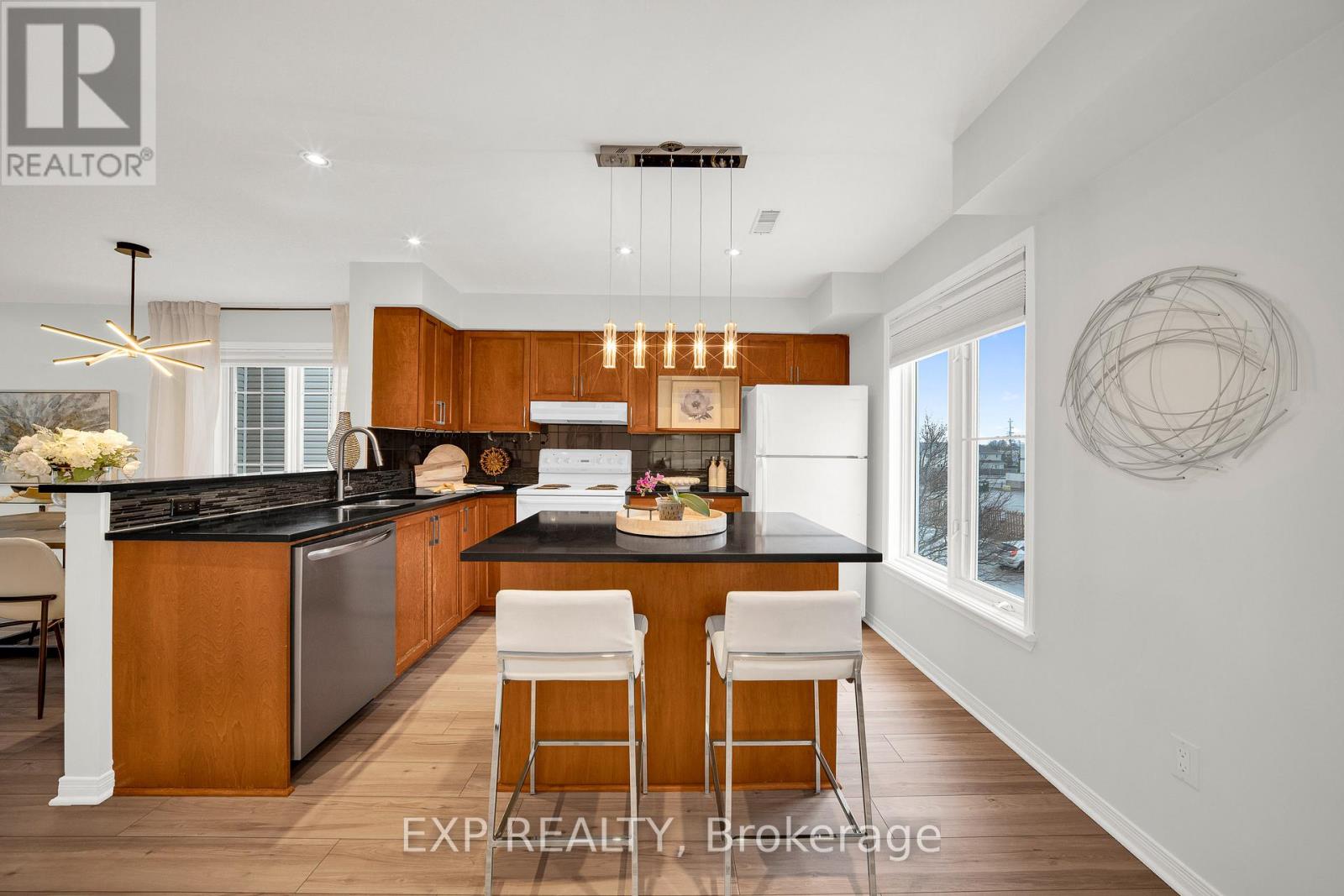 4481 Harper Avenue, Ottawa, Ontario  K1J 1C9 - Photo 9 - X12930210