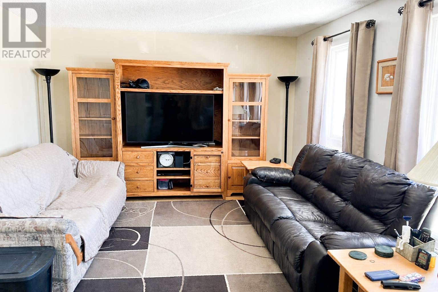 97 Dickenson Rd, Balmertown, Ontario  P0V 1C0 - Photo 2 - TB2600556