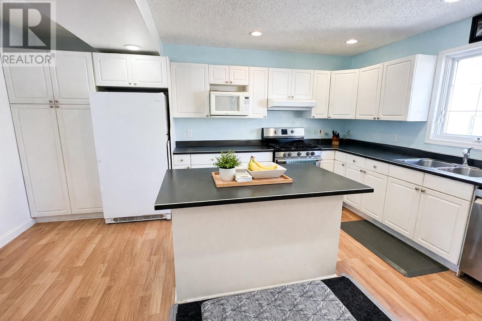 97 Dickenson Rd, Balmertown, Ontario  P0V 1C0 - Photo 4 - TB2600556