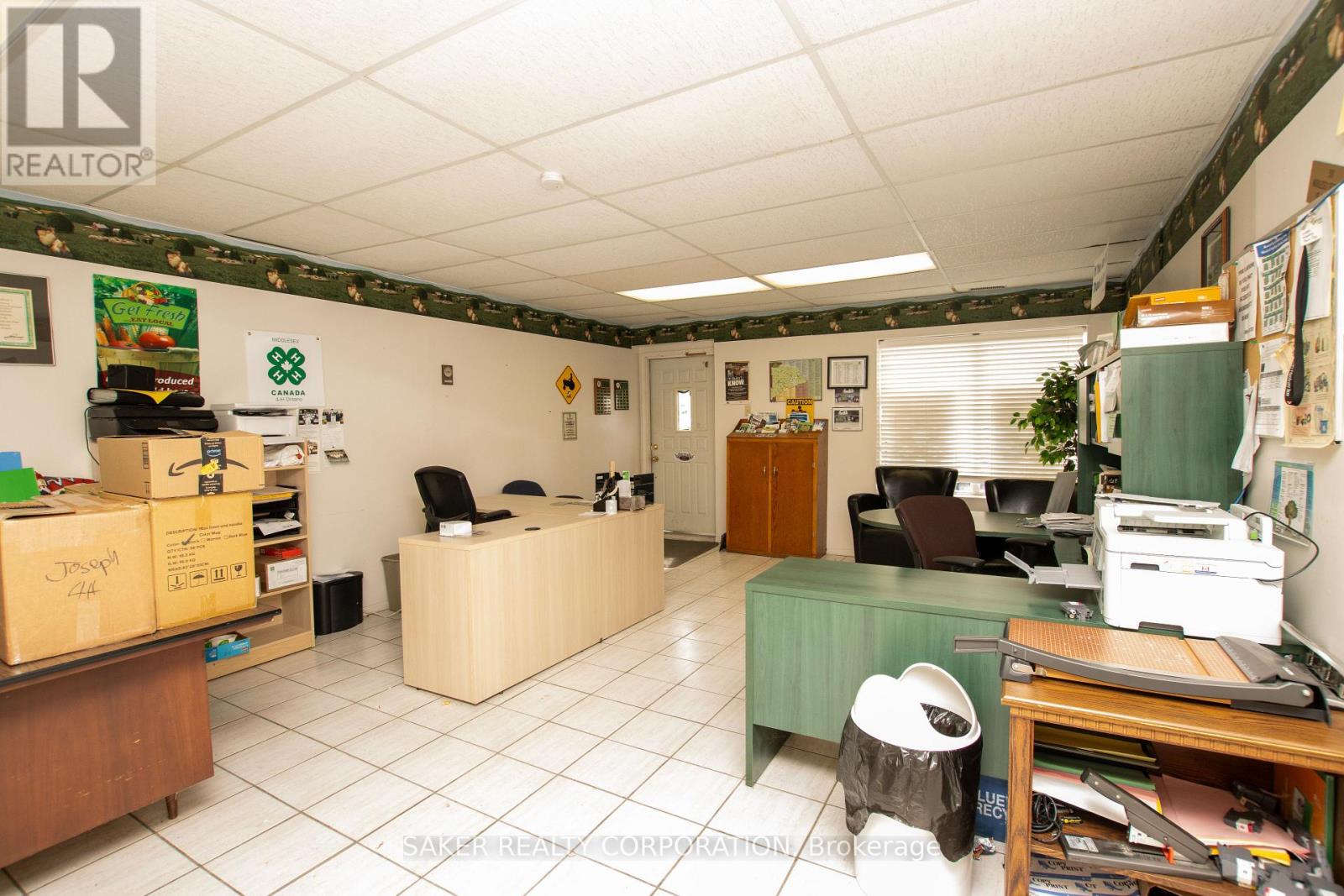 633 Lions Park Drive, Strathroy-Caradoc, Ontario  N0L 1W0 - Photo 19 - X12930074